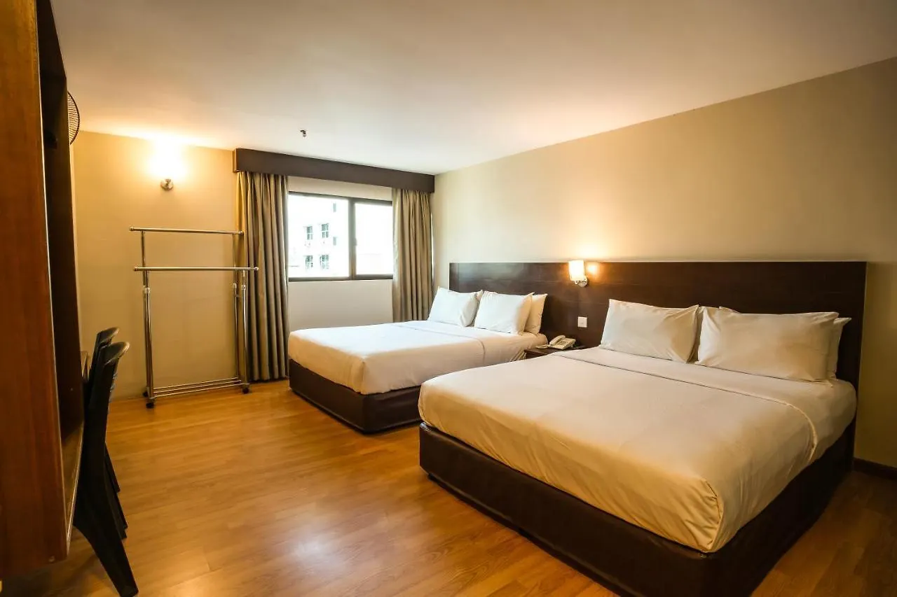 Pp Hotel By Moxy George Town