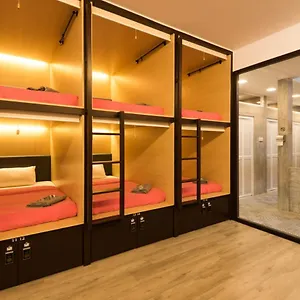 Oyo 89809 Sogor Girls Female Only Hotel