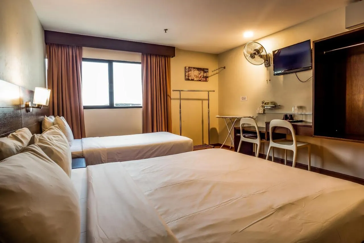 Pp Hotel By Moxy George Town 2*,  Malaysia